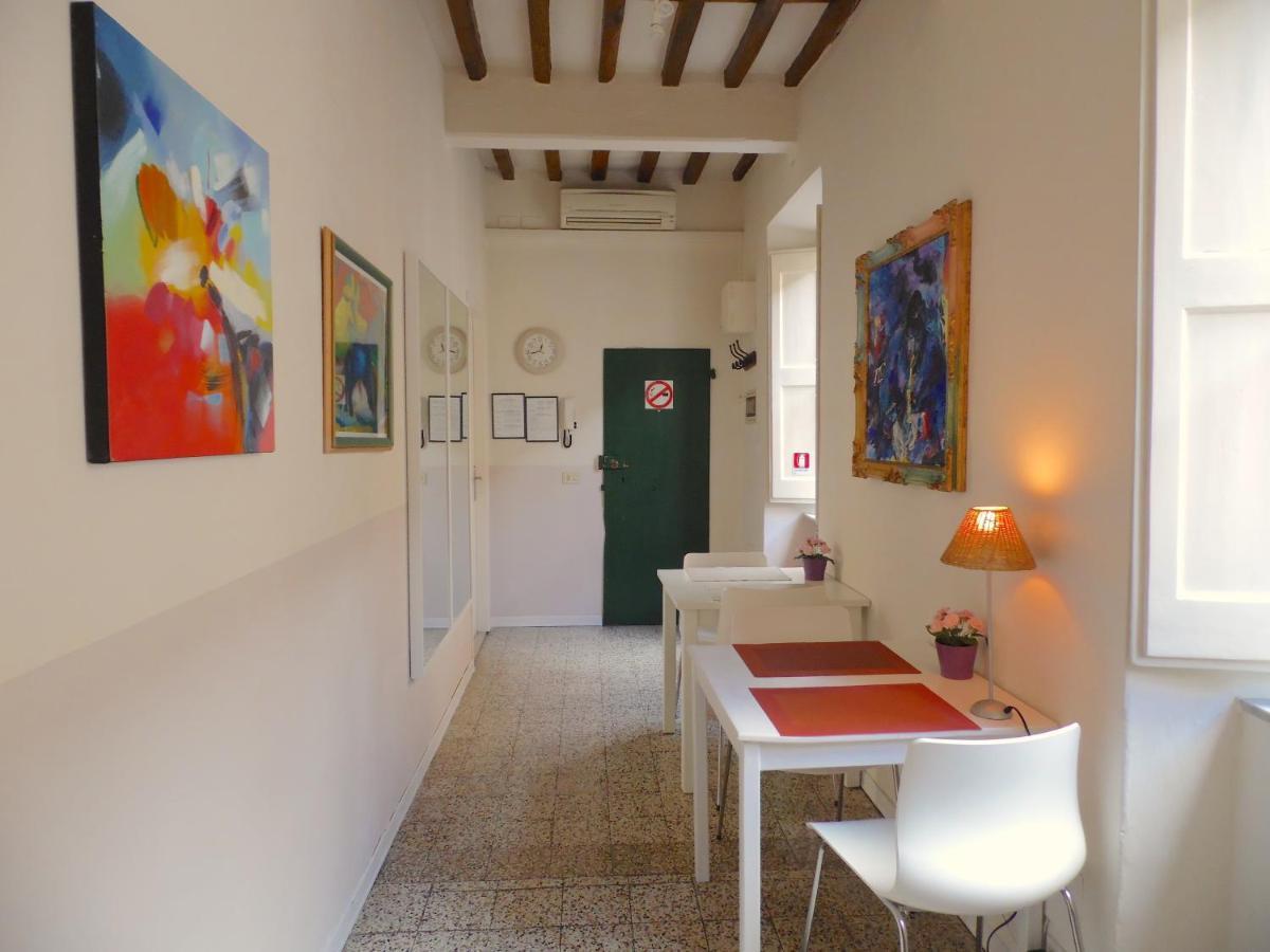 Casa Alba Hotell Lucca Exteriör bild
