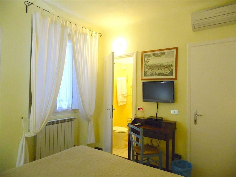 Casa Alba Hotell Lucca Exteriör bild