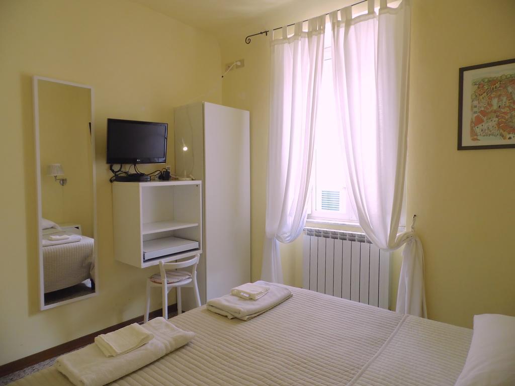 Casa Alba Hotell Lucca Exteriör bild
