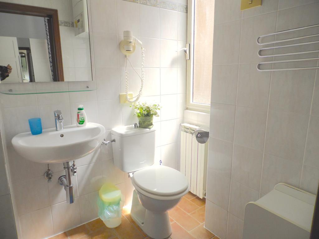 Casa Alba Hotell Lucca Exteriör bild
